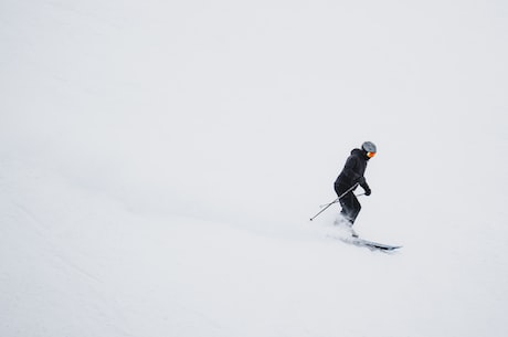 盘山滑雪场(盘山滑雪场：冬季乐园)